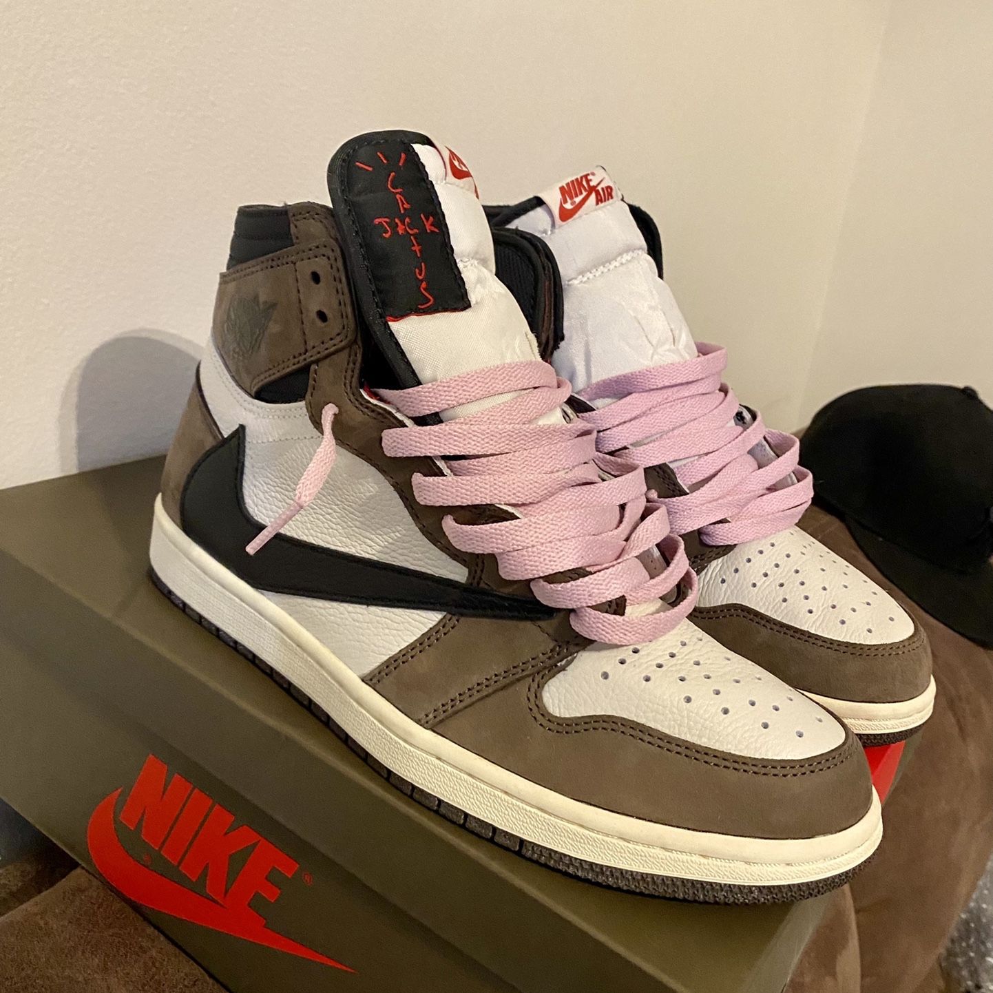 AIR JORDAN 1 HIGH OG TS SP 