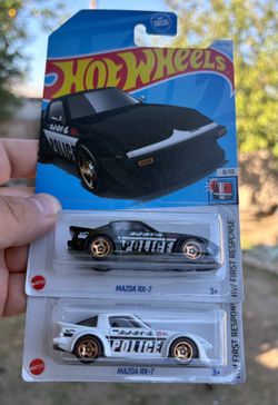 Hot Wheels Mazda RX-7 Police Black & White