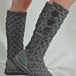 UGG Cardy Lattice Knit Boots size 8