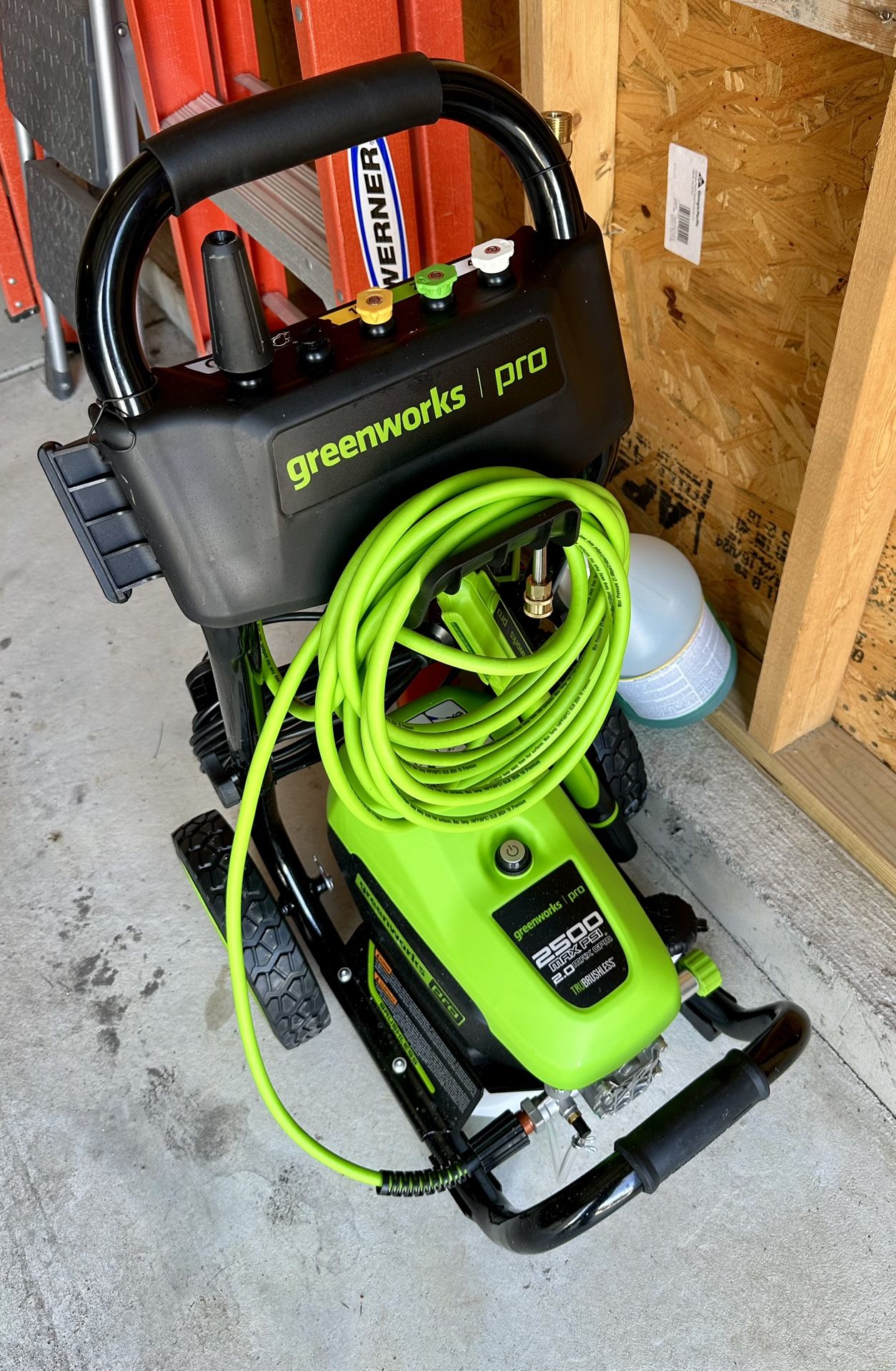 Greenworks 2500 Pro Power Washer