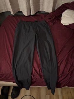 Lululemon pants