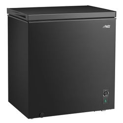 Arctic King Chest Freezer 7 CU FT