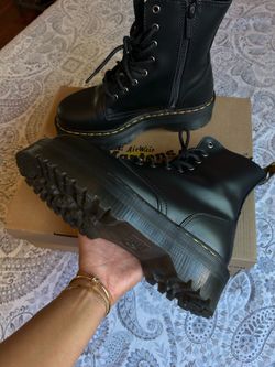 Doc Martens Unisex Platform boots NEW