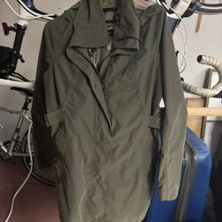 low Price Moving- RARE $280 Retail WOMENS NORTH FACE WATERPROOF TRENCH