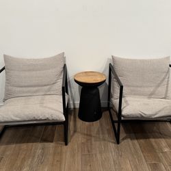 Zinus Accent Chairs