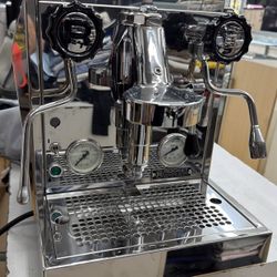 Rocket Espresso Milano GIotto Type V Machine