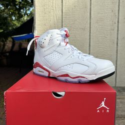 🅾️ Jordan 6 Retro