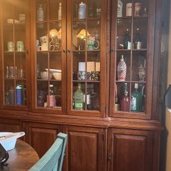 Solid Wood China cabinet