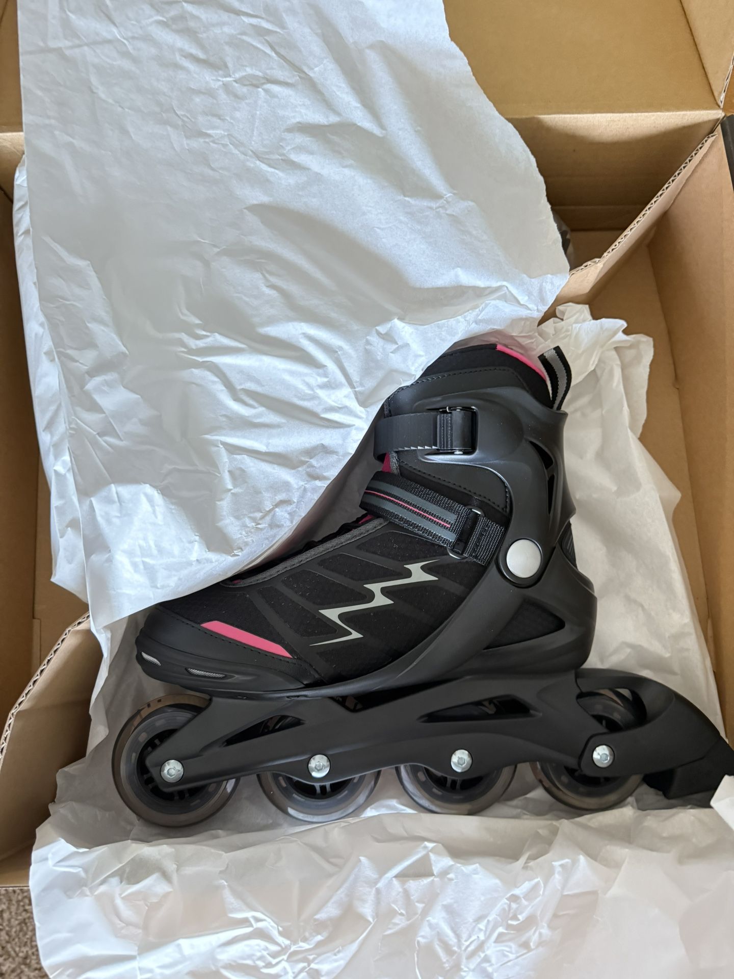 New Women’s Blade runner Roller Blades Size 9