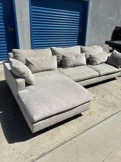 West Elm Light Taupe Sectional Couch 🛻Delivery Available🛻