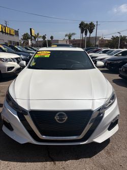 🤍 2021 Nissan Altima