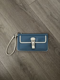 Coach Hampton Leather Pocket Wristlet – Blue / White / Medium