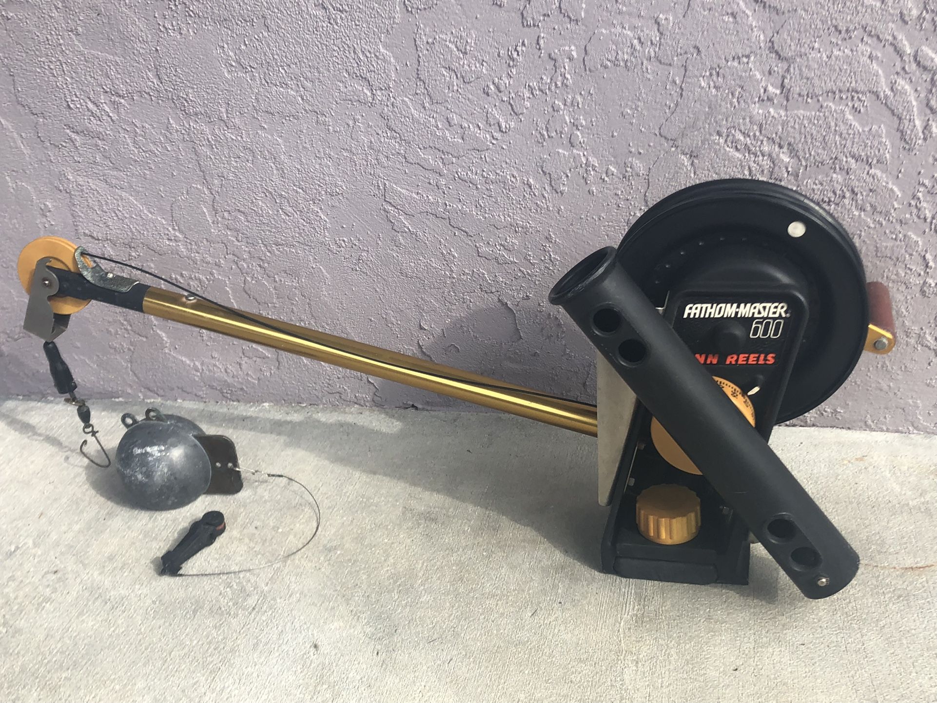 Penn FathomMaster 600 Downrigger for Sale in West Palm Beach, FL OfferUp