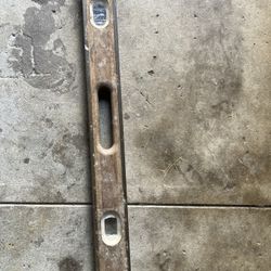 36” Wooden Level