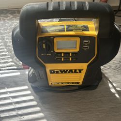 Dewalt Jump Box