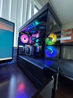 Rtx 4070 / i7 14700f / 32gb ddr5 high end PC
