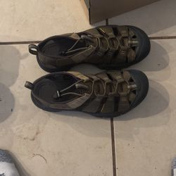 Keen Men’s Waterproof Newport H2 Shoes