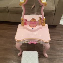Girl pink  Dresser with Stool 