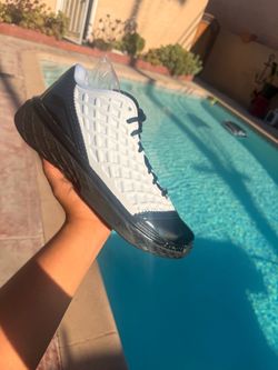 Nike Kobe 3 mambacita size 8.5