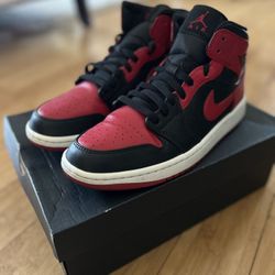 Air Jordan 1 Retro Banned Mid