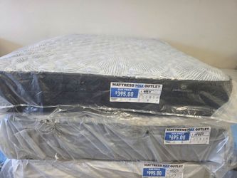 Serta Perfect Sleeper Firm Queen Mattress New!