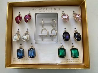 New Unwritten 14K Gold Plated Earrings With Interchangeable Charms