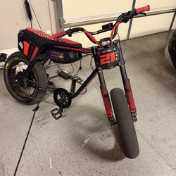 Super73 bac855 RedBull Edition