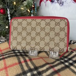 ✨ AUTHENTIC GUCCI GG ZIP-AROUND WALLET