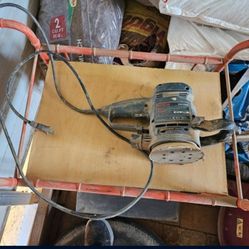 Bosch 3107 DVS Sander 