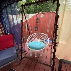  Round Hanging  swing and cushion  ONLY (Frame NOT Included)