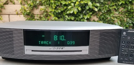 Bose Wave Music System Silver & Remote CD / MP3 / Fm /Am / AUX  (LIKE NEW )