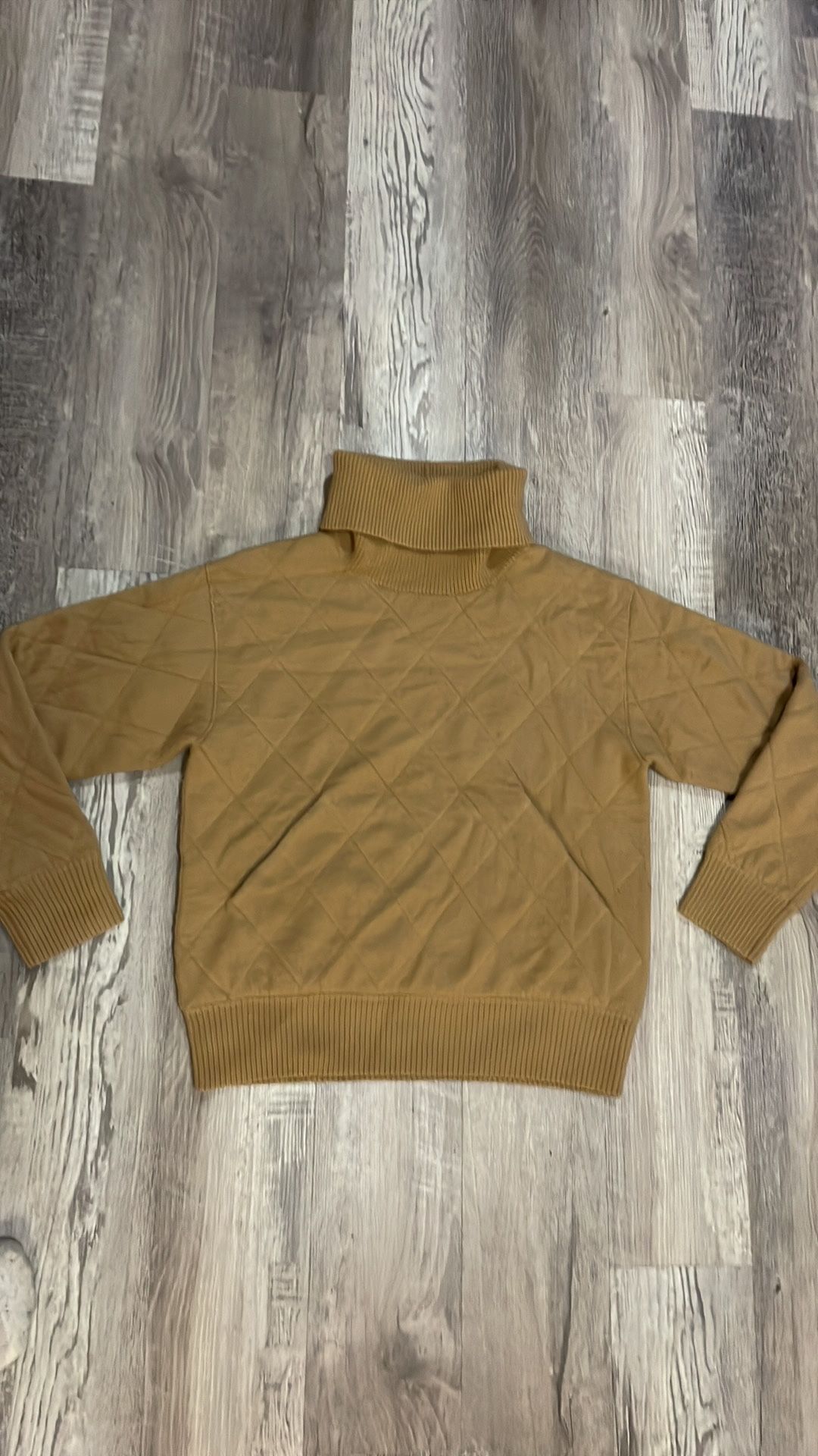 Burberry turtleneck sweater 