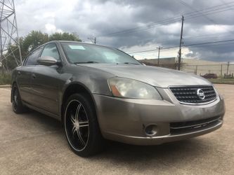 2006 Nissan Altima navigation.