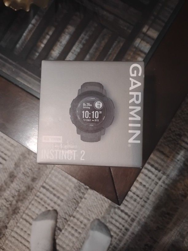 Garmin Rugged Trucking Smartwatch Instinct 2