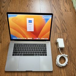 MacBook Pro 15 2017/16GB RAM/1TB SSD/Fully Functional