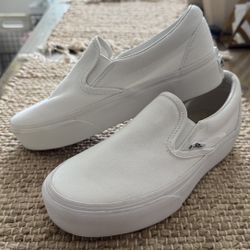 White vans platform