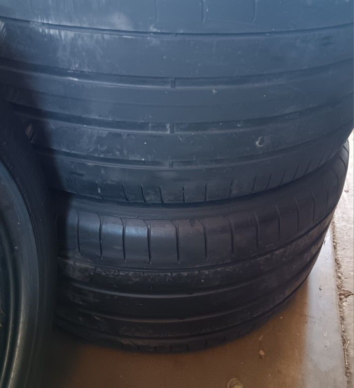 4 TIRES 325/35/22
