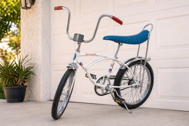 1976 Schwinn Sting-Ray Vintage Banana Seat Bike – All Original – Stored Indoors 40+ Years