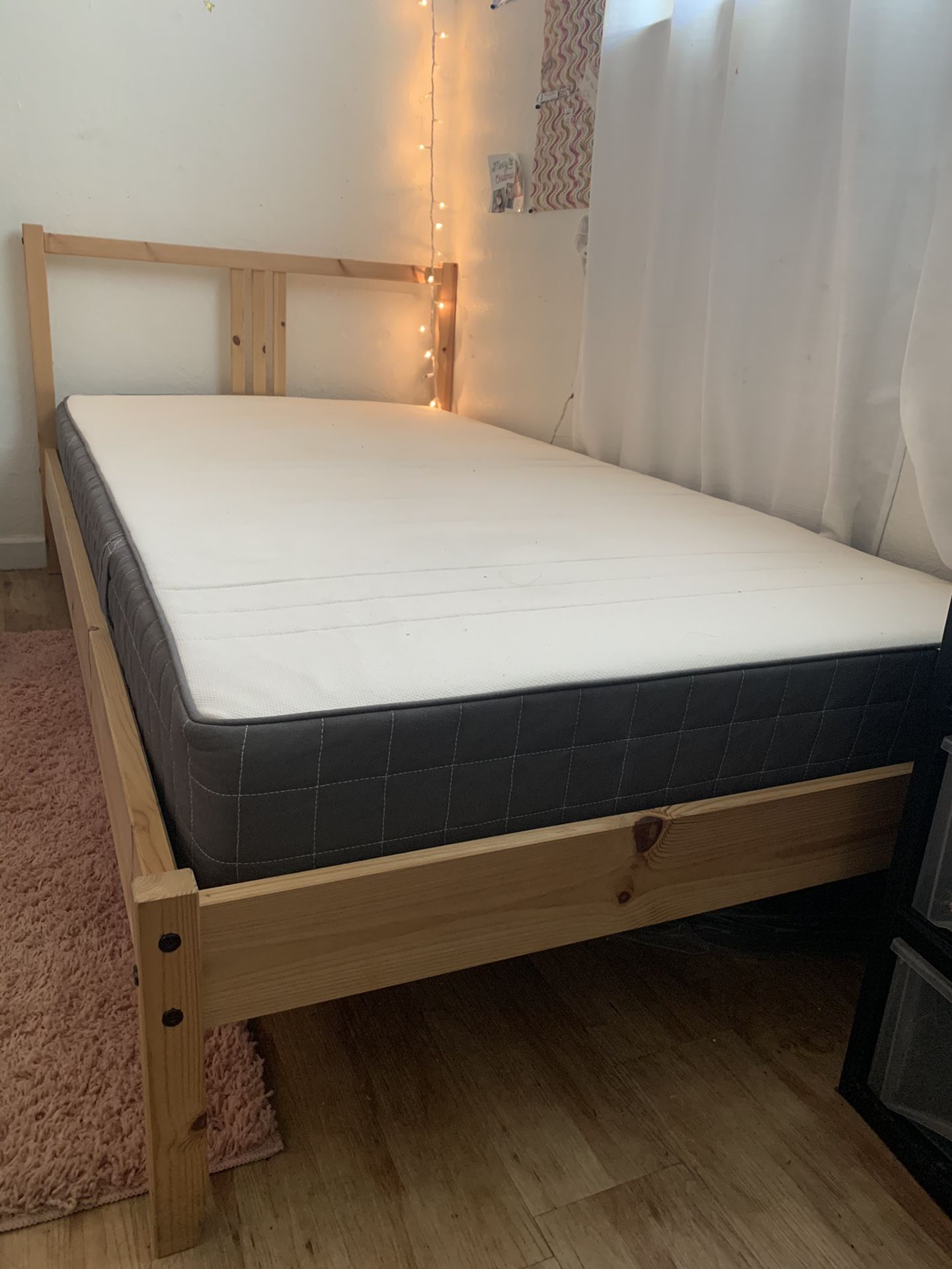 Twin Size Bed With Mattress