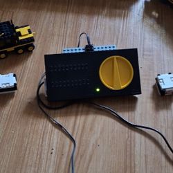 RARE Vintage LEGO 9V Train Set - Cargo Railway