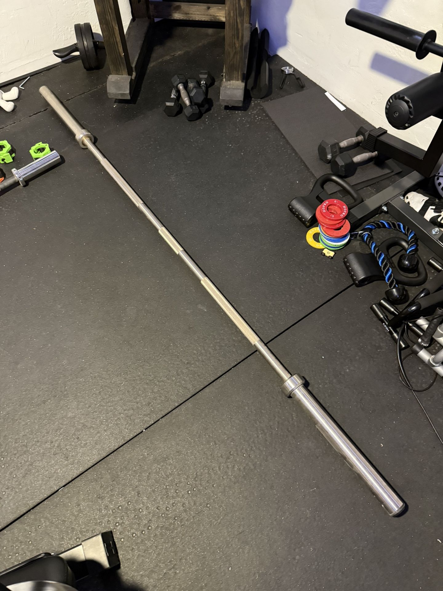 Hampton 7ft 45lb Olympic Barbell