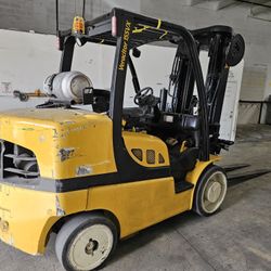 15.500 lbs. Yale Forklift