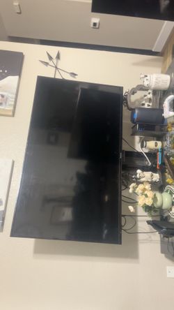 3 tier glass TV stand