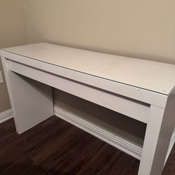 IKEA MALM DRESSING TABLE WITH GLASS TOP