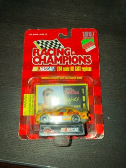 Racing Champions 1997 Edition Sterling Marlin #4 Kodak Gold Chevy 1:64 w/ Stand