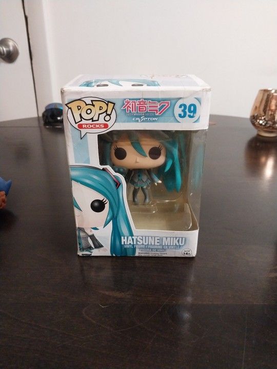 Funko Pop Hatsune Miku #39-Pop Rocks In Box