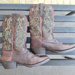 Justin Cowgirl Boots Brown Size 8B