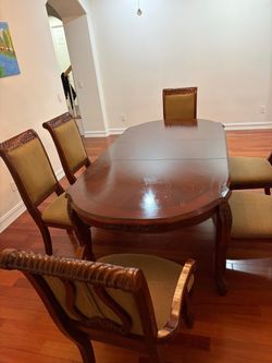 Costco Solid Wood Dining Table Set with 6 Chairs – Excellent Condition – OBO