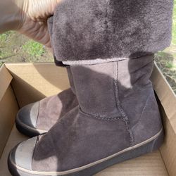 Women Ugg Boots/delaine/brown/ Size 6