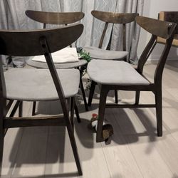 4 Scandinavian Dining Chairs 